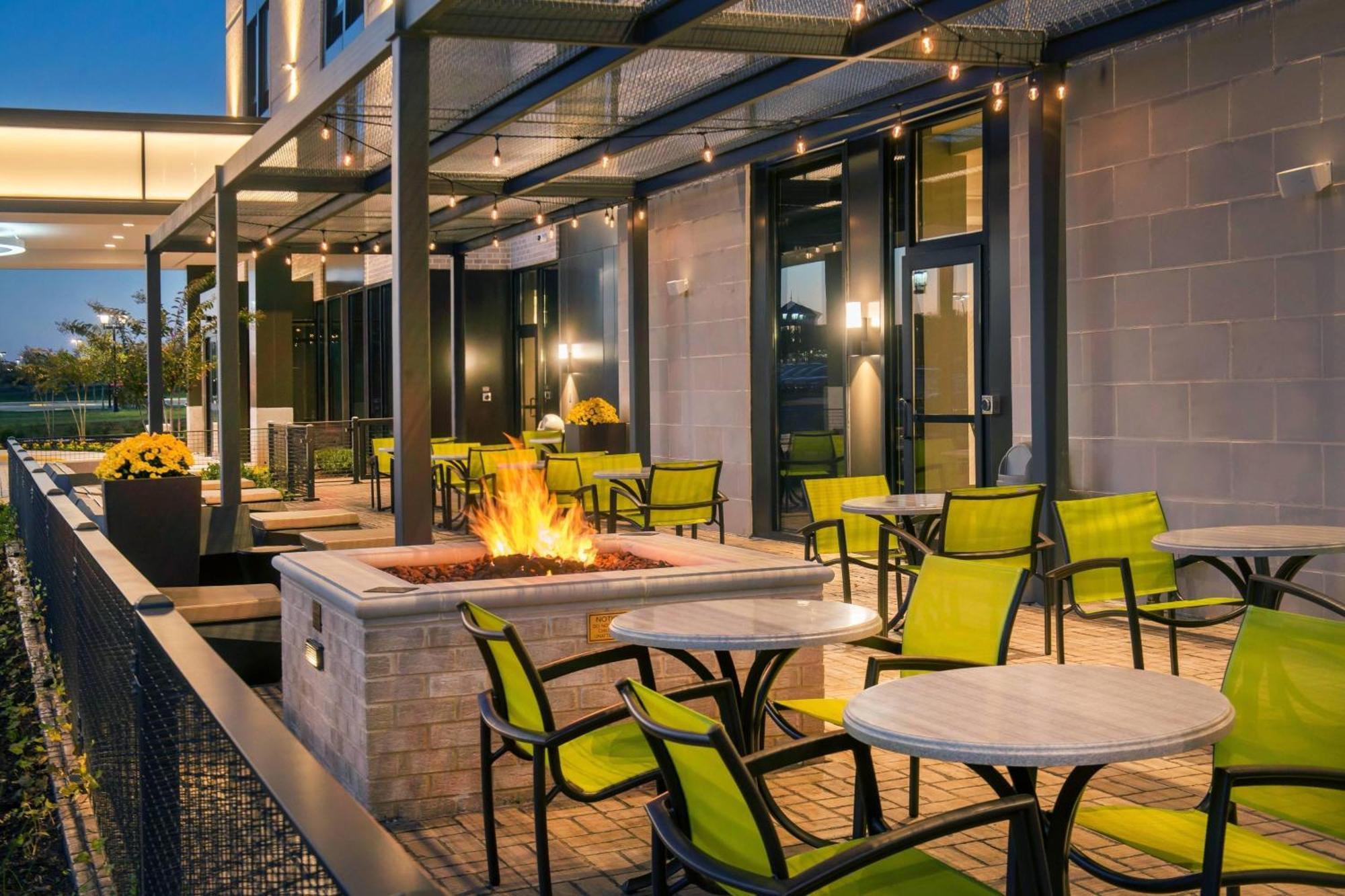 SpringHill Suites by Marriott Gainesville Haymarket Exteriör bild
